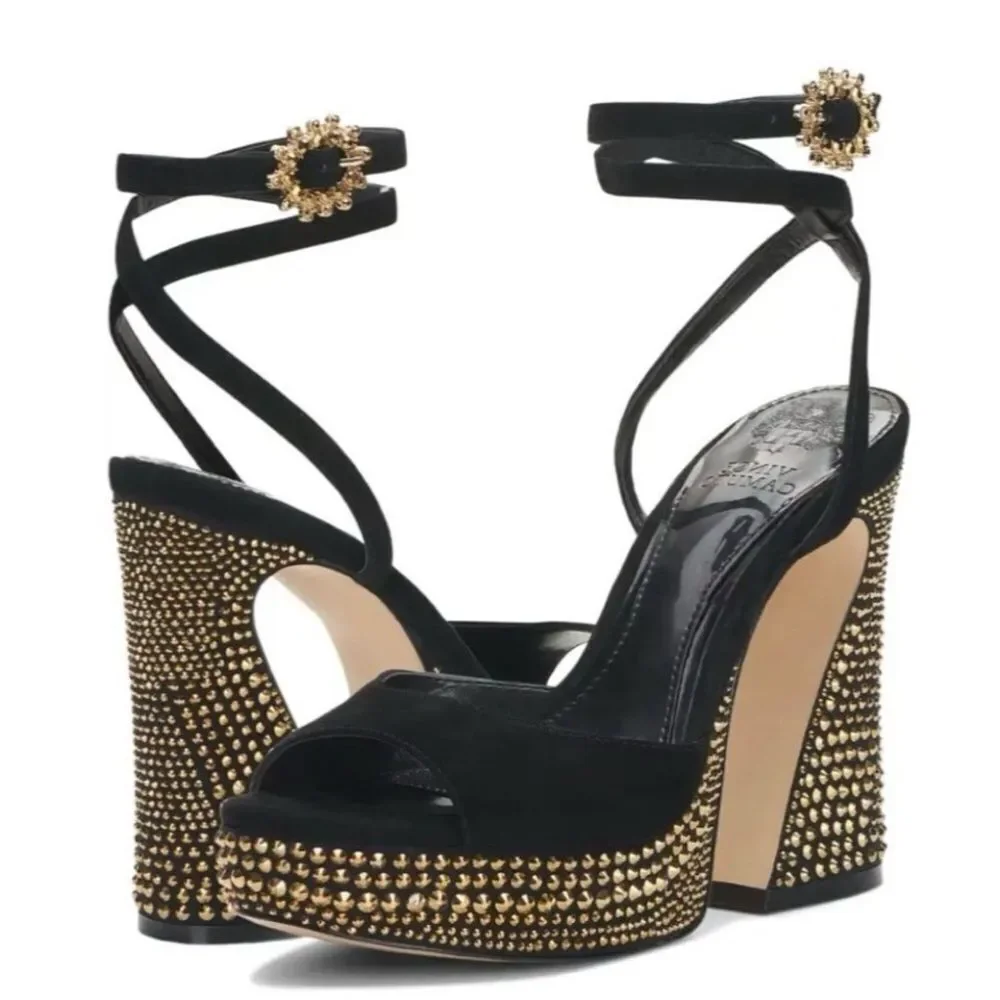 Vince Camuto elevate your